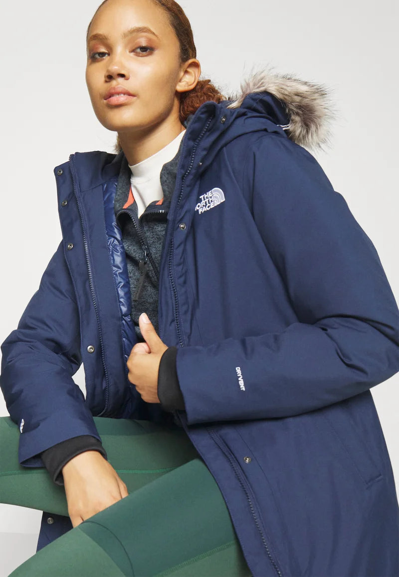 Northface Women's Arctic Parka in Summit Navy Colour size 1X