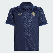 Adidas--Juventus 24/25 Third Jersey - size large