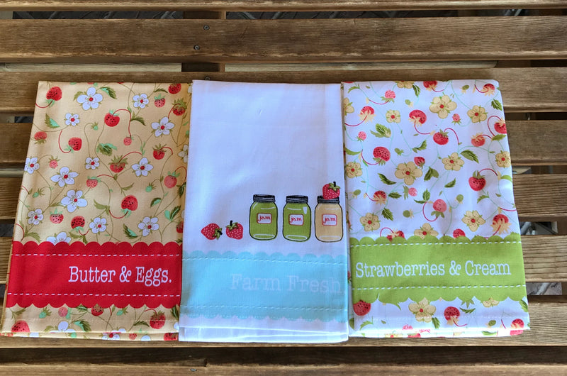 Chantilly Tea Towels Set of 3 from Moda Fabrics