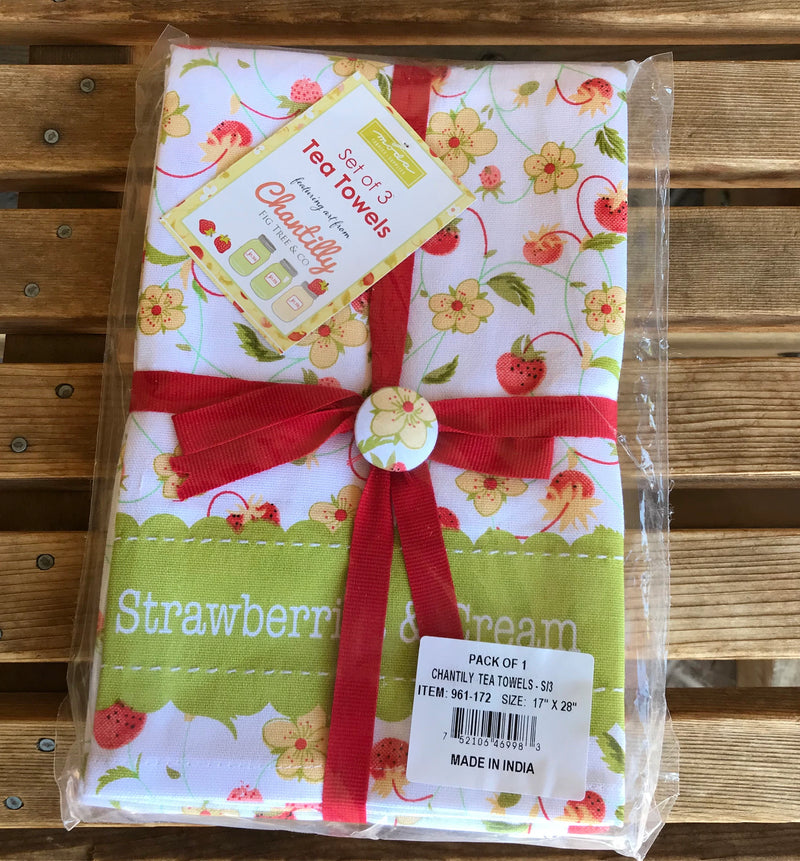 Chantilly Tea Towels Set of 3 from Moda Fabrics
