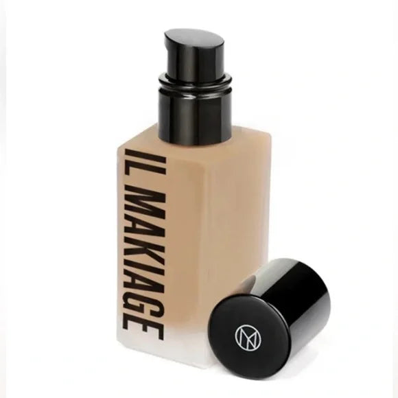 IL Makiage flawles base foundation--30 ml - Compare at $45
