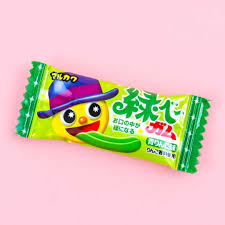BULK BUY - box of 50 - Marukawa Witch Color Change Gum - Green Apple