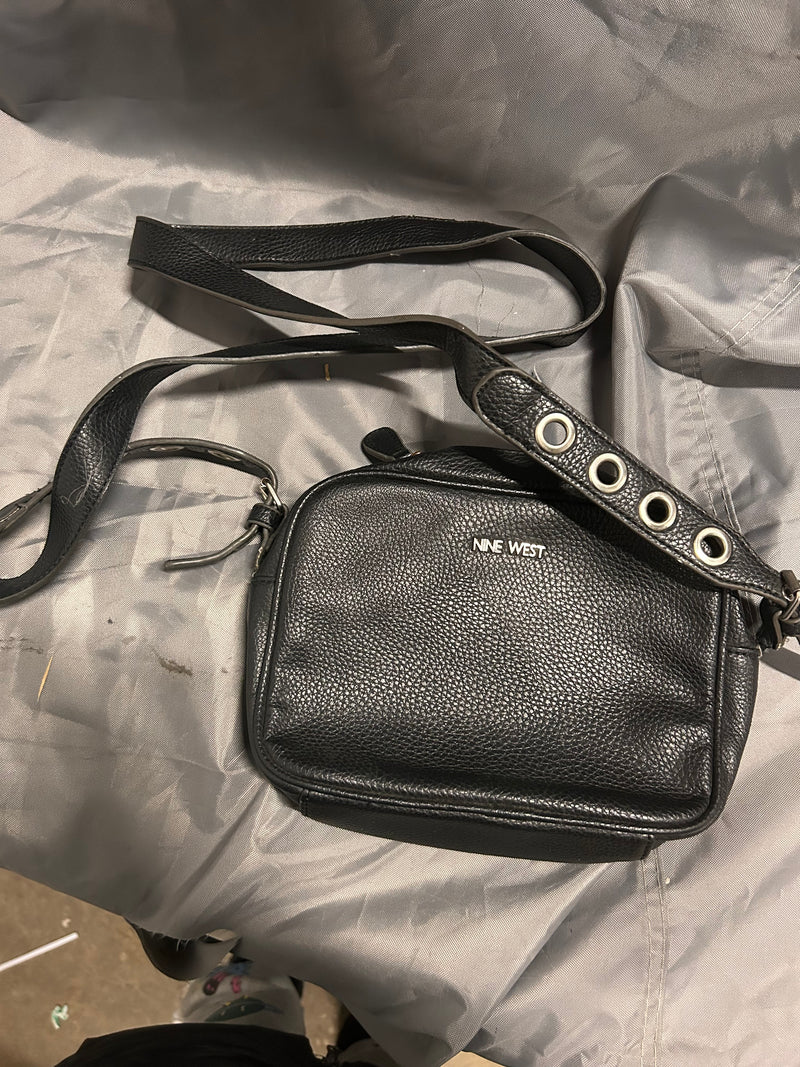 Black Nine West purse with adjustable strap