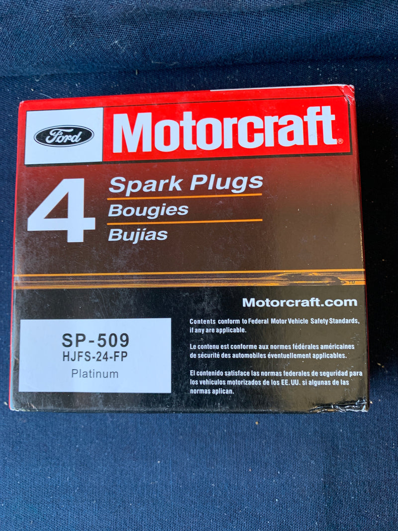 Ford motorcraft set 4 spark plugs